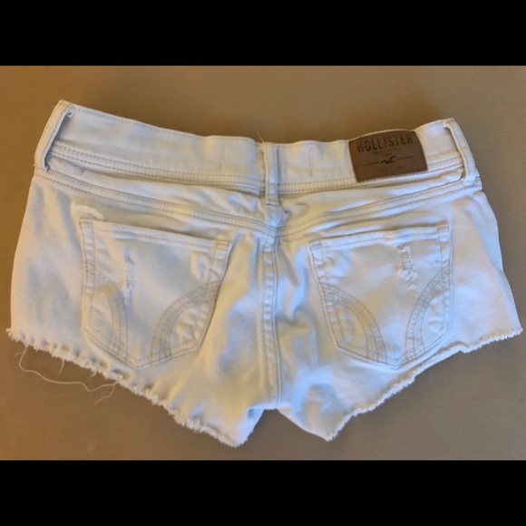 Distressed Short - Picture 2 of 2